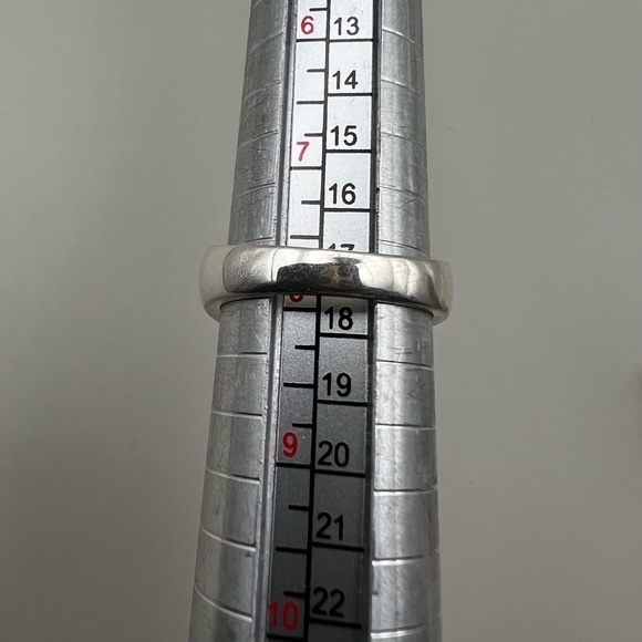 Michelle Albala Sterling Silver Rhodolite Garnet Ring 8 - Picture 10 of 11